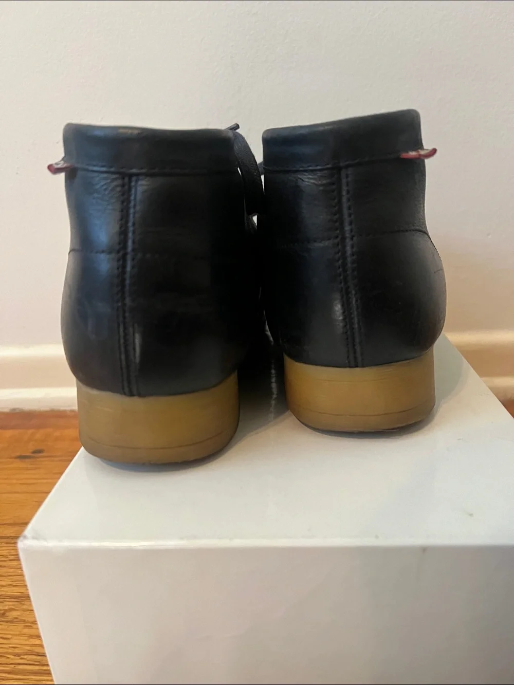 Clarks wallabee boot
